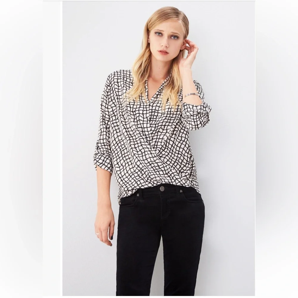 Kut from the Kloth NWT petite Karen baby bootcut corduroy pants - Picture 2 of 13